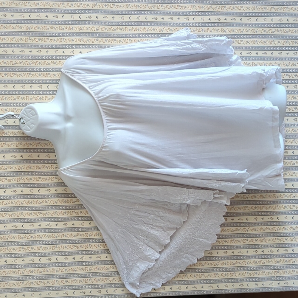 White Lace Flutter Sleeve Bohemian Top S